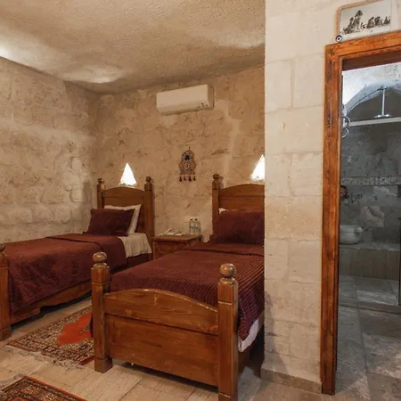 Maccan Cave Hotel Goreme Exterior photo