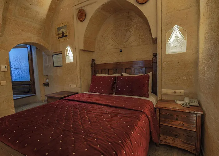 Maccan Cave Hotel