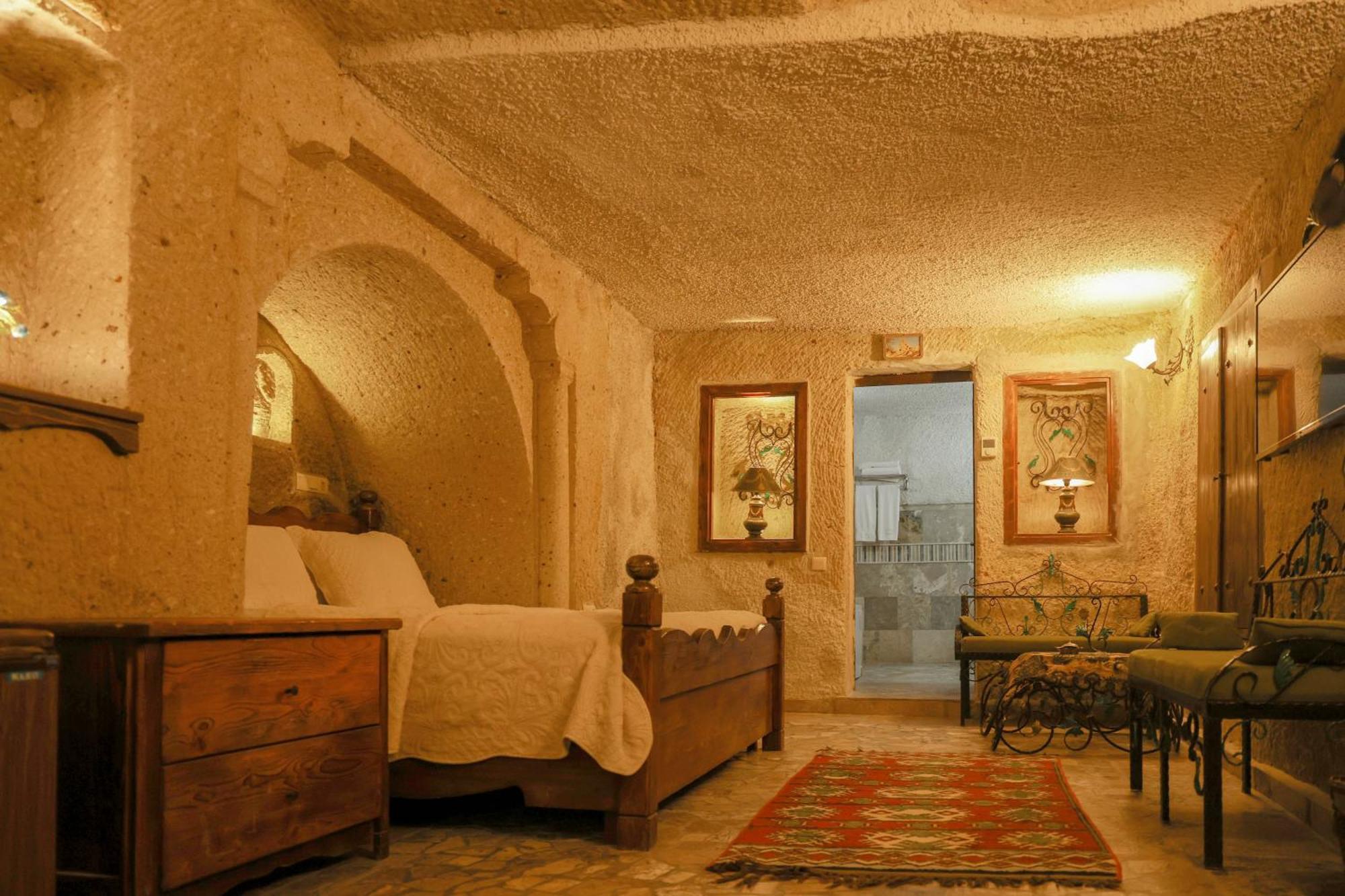 Maccan Cave 2*