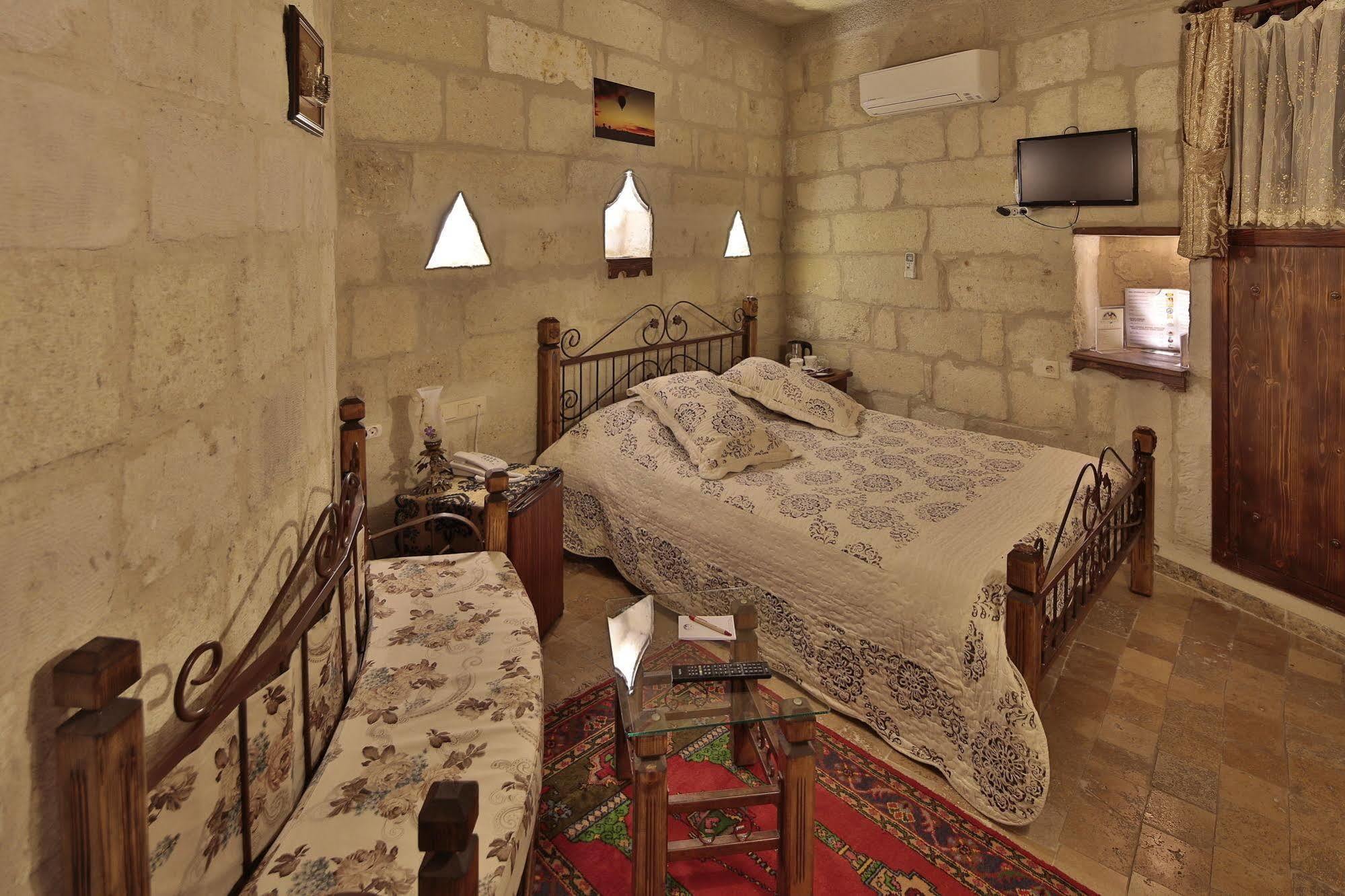 Maccan Cave מלון 2*